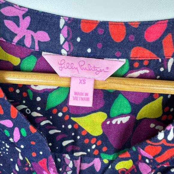 Lilly Pulitzer Womens Providence Top in‎ Garden Menagerie Sz XS Psychedelic 70s - Picture 11 of 15